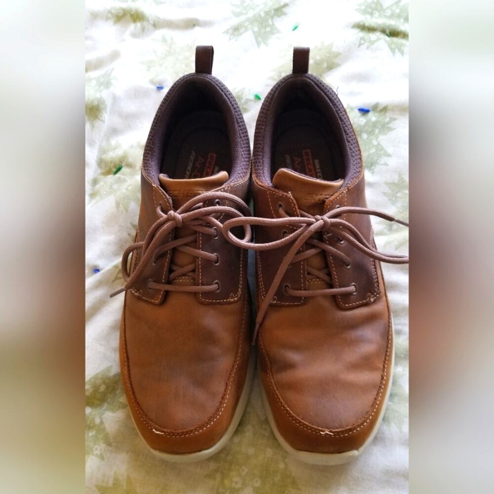 Sketchers Relaxed Fit Air-Cooled Memory Foam shoes, men's size 14. Brown colored